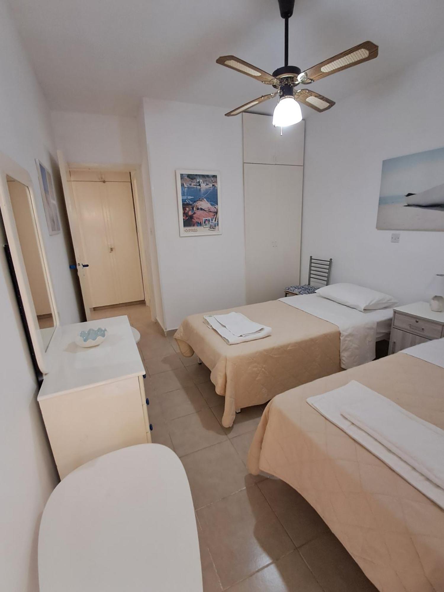 Lca2 Flat For You Apartment Larnaca Ngoại thất bức ảnh