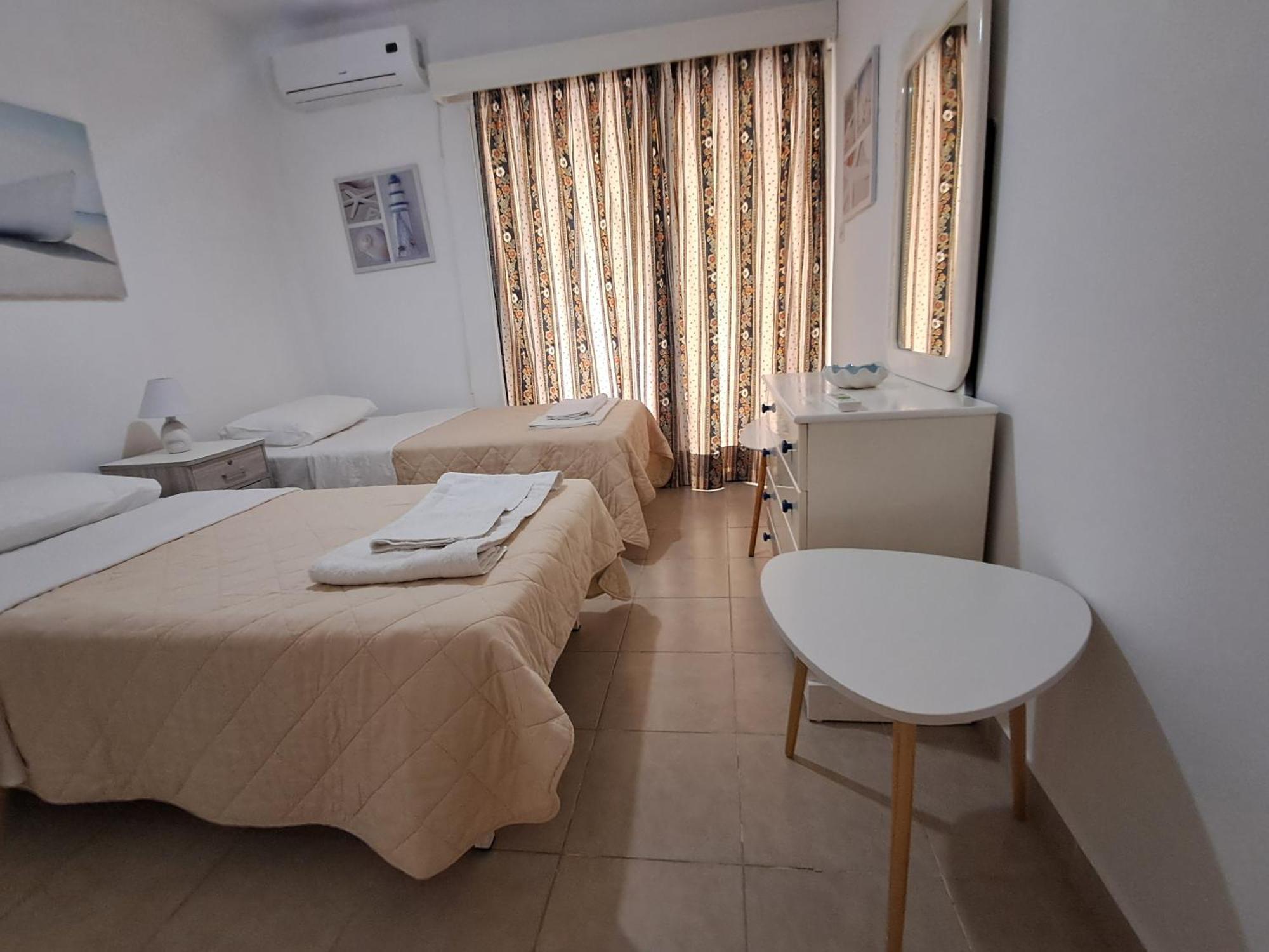 Lca2 Flat For You Apartment Larnaca Ngoại thất bức ảnh
